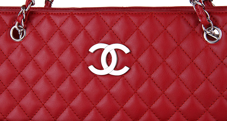 chanel(香奈儿) 红色皮质单肩包